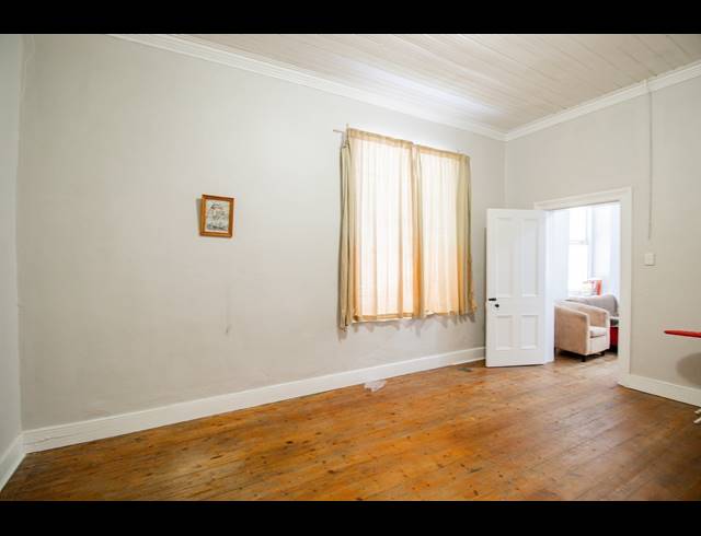 4 BEDROOM FREESTANDING FOR SALE IN BERGSIG